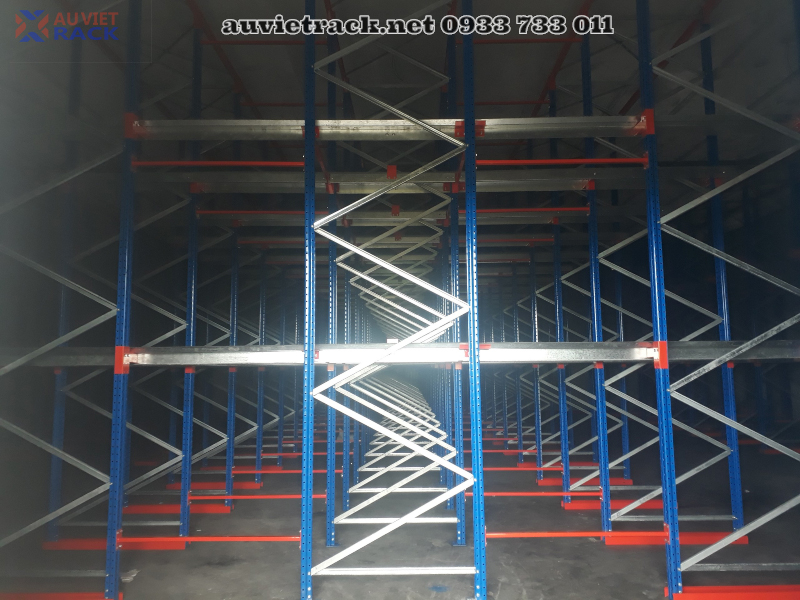 kệ kho lạnh thủy sản